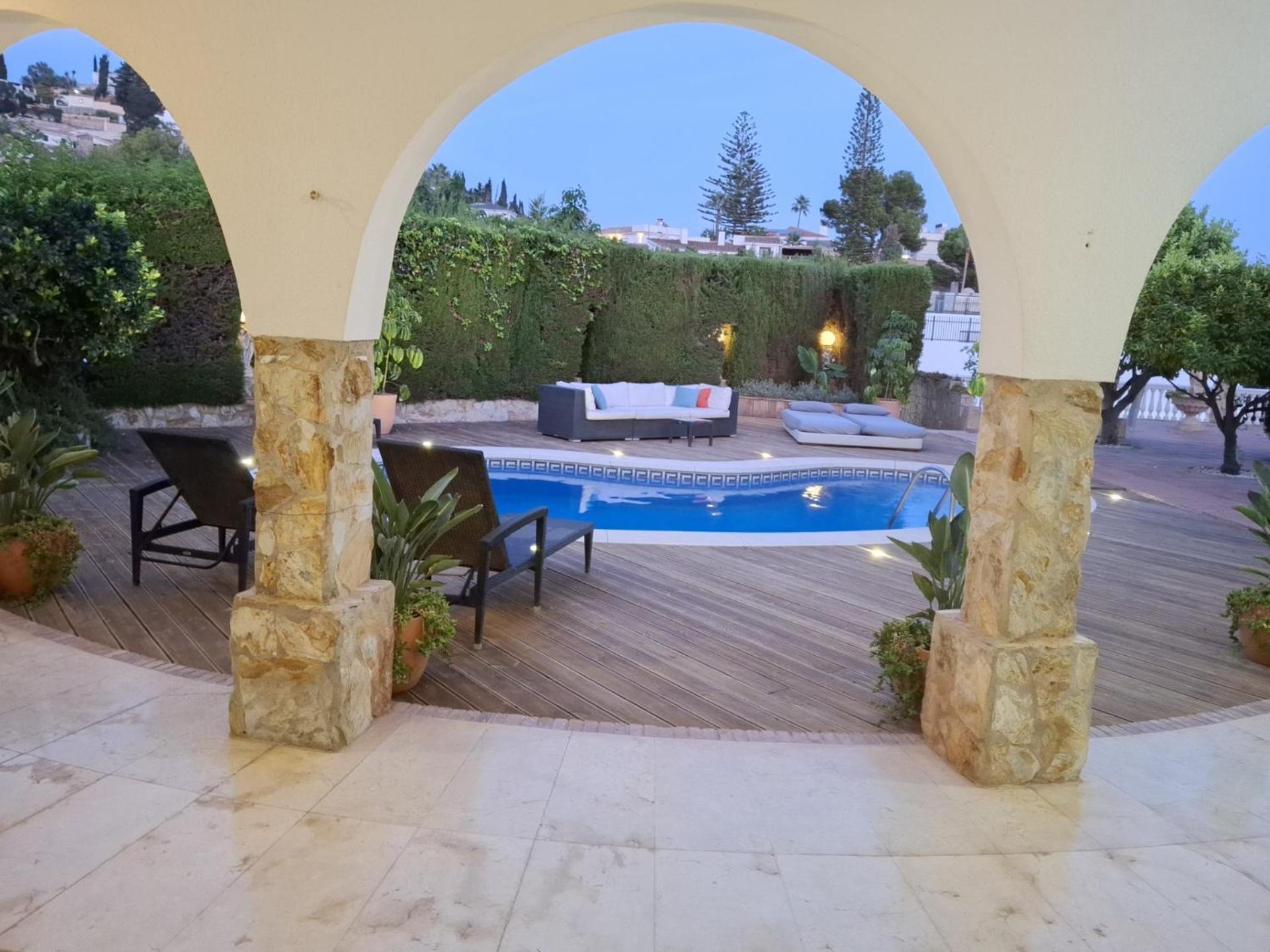 Summer Offers! Fabulous Luxury Villa Near The Beach Sleeps 8 Benalmadena Exterior photo